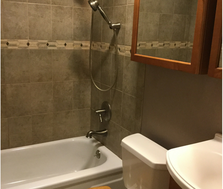 Fully Upgraded Bathroom